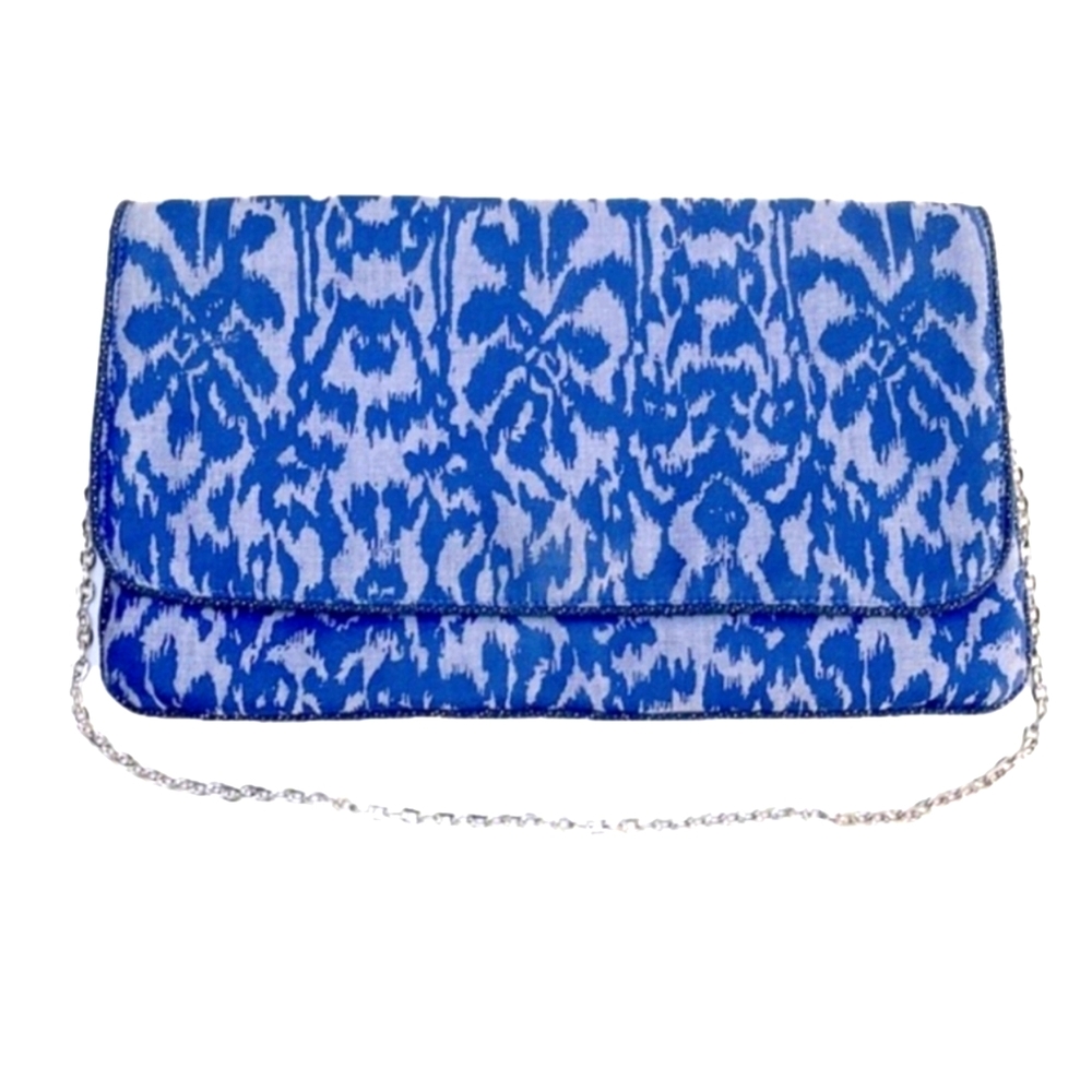 🆕 CHICO’S Ikat Clutch Purse NWOT, Magnetic Snap, chain, 12 1/4" X 7 1/2"